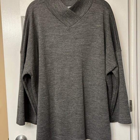 Bryn WALKER Oversized Crossover V-Neck Tunic Charcoal Grey 100% Wool Size M - Picture 6 of 15